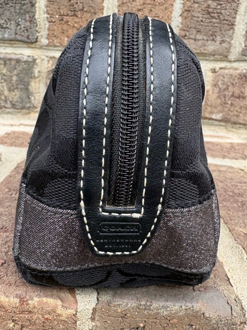 Coach Cosmetic Legacy Bag  VGUC - Picture 8 of 13